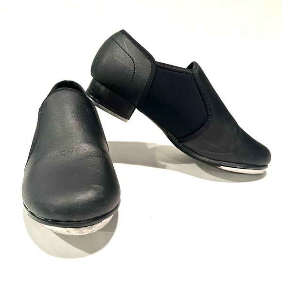 ⭐️HP⭐️Theatricals Slip on Tap Shoe 5 - Picture 2 of 6